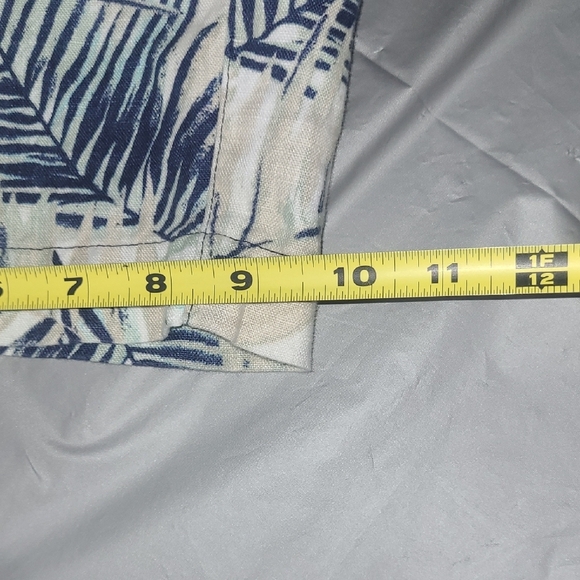 Chico’s 100% Linen Palm Leaf Print Capri Pants Size 3/16 Resort Cruise Travel - Picture 11 of 12